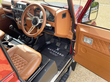 Land Rover Defender 90 COUNTY HARD TOP 39