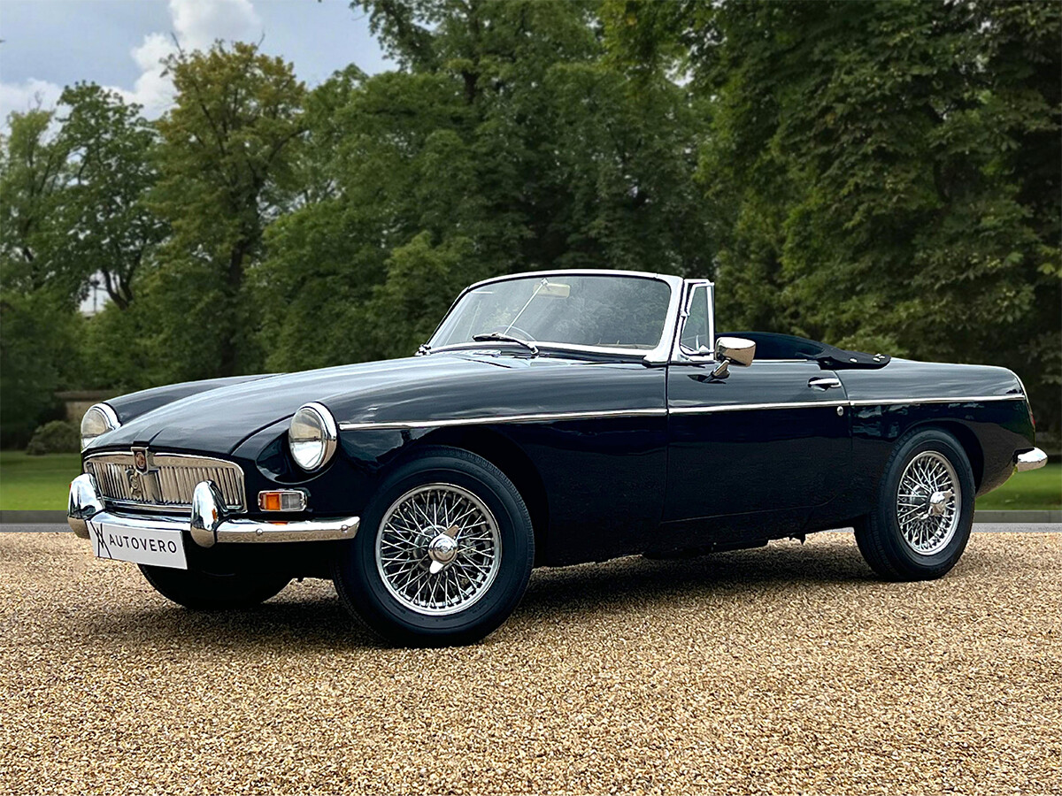 Used 1965 MG B ROADSTER For Sale | AutoVero