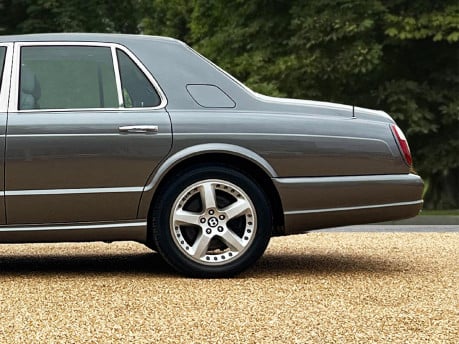 Bentley Arnage V8 Mulliner 10
