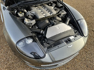 Aston Martin Vanquish V12 S 76