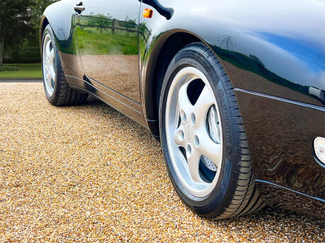 Porsche 911 CARRERA 4 14