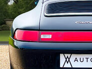 Porsche 911 CARRERA 4 23