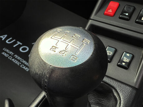 Porsche 911 CARRERA 4 53