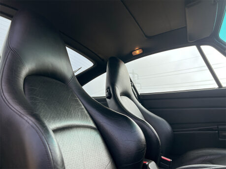 Porsche 911 CARRERA 4 46