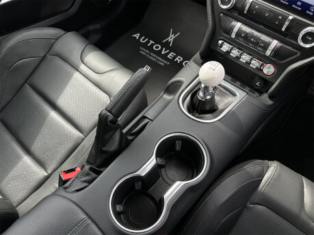 Ford Mustang BULLITT 55