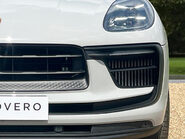 Porsche Macan S PDK 16