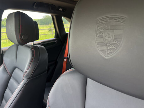 Porsche Macan S PDK 40