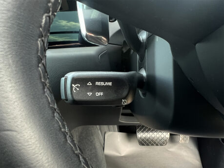 Porsche Macan S PDK 53