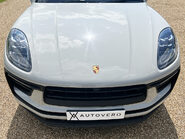 Porsche Macan S PDK 26