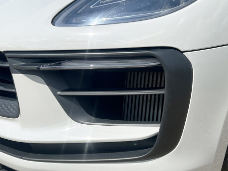 Porsche Macan S PDK 17