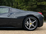Ferrari 458 SPIDER DCT 10