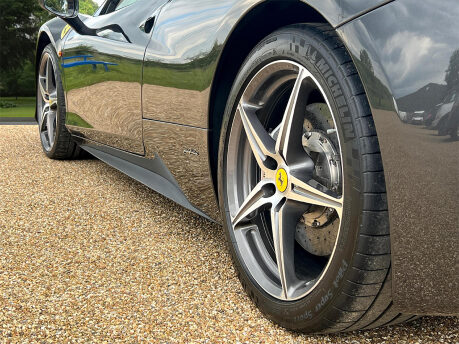 Ferrari 458 SPIDER DCT 21