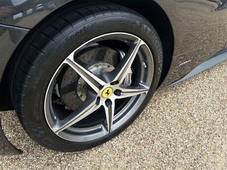 Ferrari 458 SPIDER DCT 47