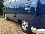 Volkswagen Campervan Split-Screen 22