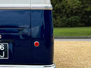 Volkswagen Campervan Split-Screen 25