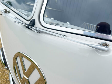 Volkswagen Campervan Split-Screen 39