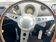 Volkswagen Campervan Split-Screen 52