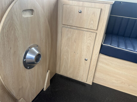 Volkswagen Campervan Split-Screen 68