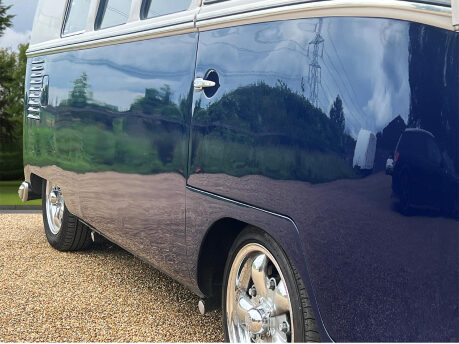 Volkswagen Campervan Split-Screen 15