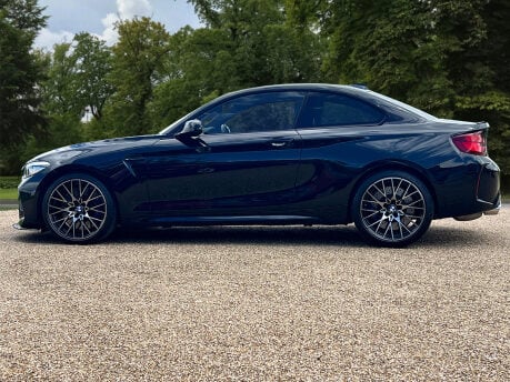 BMW M2 COMPETITION 8