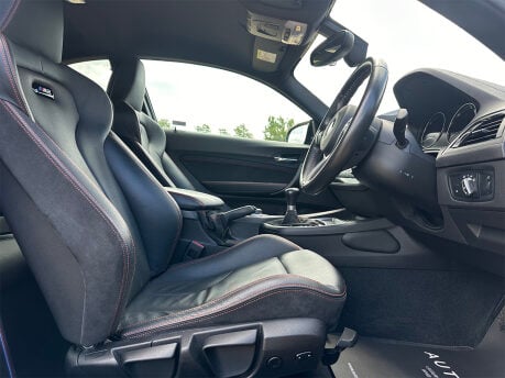 BMW M2 COMPETITION 40