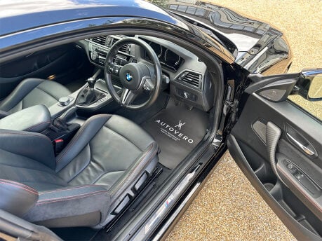 BMW M2 COMPETITION 37