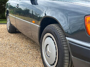 Mercedes-Benz C Class 260 E 14