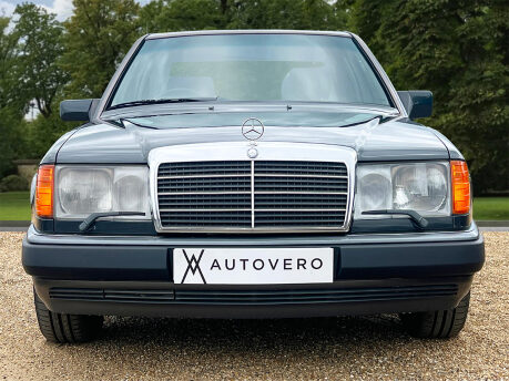 Mercedes-Benz C Class 260 E 2