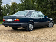 Mercedes-Benz C Class 260 E 5