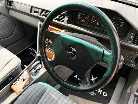 Mercedes-Benz C Class 260 E 46