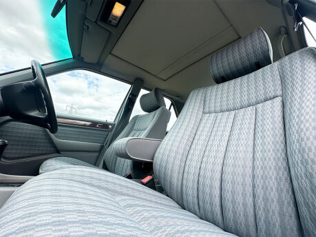 Mercedes-Benz C Class 260 E 41