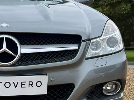 Mercedes-Benz SL Series SL350 16