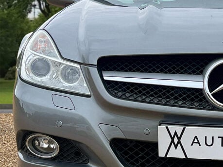 Mercedes-Benz SL Series SL350 15