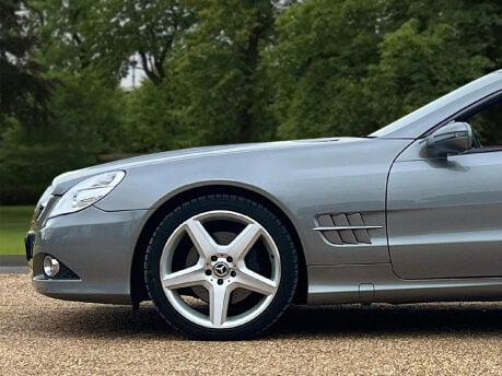 Mercedes-Benz SL Series SL350 9