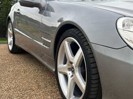 Mercedes-Benz SL Series SL350 14