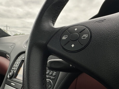 Mercedes-Benz SL Series SL350 46