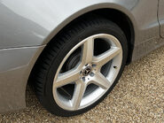 Mercedes-Benz SL Series SL350 28