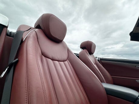 Mercedes-Benz SL Series SL350 37