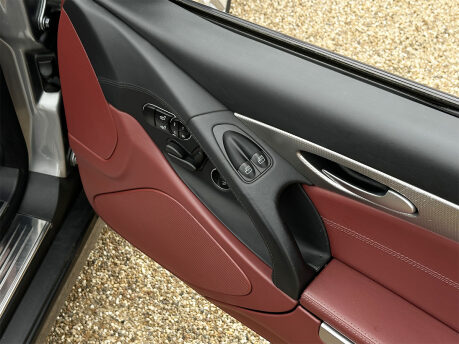 Mercedes-Benz SL Series SL350 68