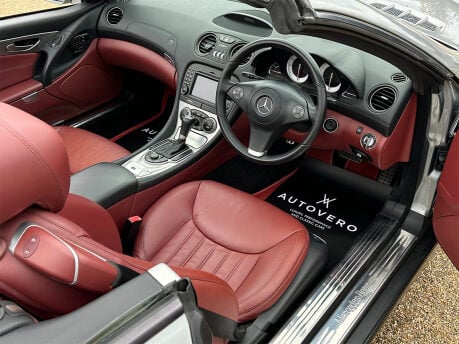 Mercedes-Benz SL Series SL350 31