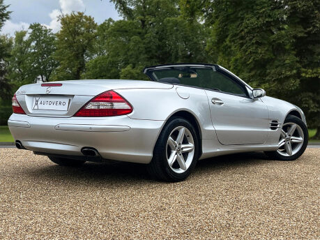 Mercedes-Benz SL Series SL350 7