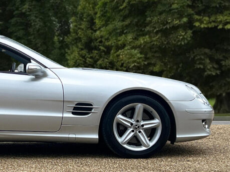 Mercedes-Benz SL Series SL350 12