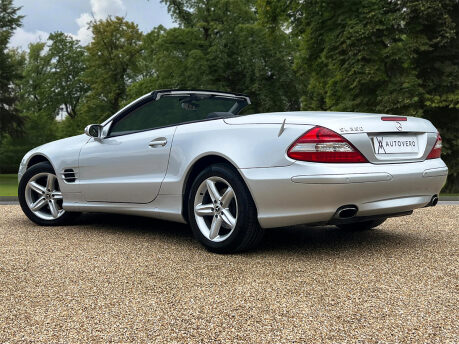 Mercedes-Benz SL Series SL350 5