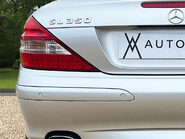 Mercedes-Benz SL Series SL350 23