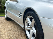 Mercedes-Benz SL Series SL350 14