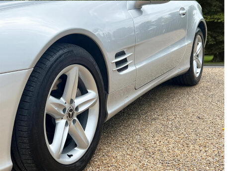 Mercedes-Benz SL Series SL350 19