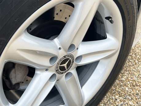 Mercedes-Benz SL Series SL350 36