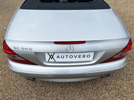 Mercedes-Benz SL Series SL350 32
