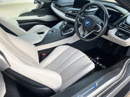 BMW I8 Coupe 44
