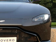 Aston Martin Vantage V8 17